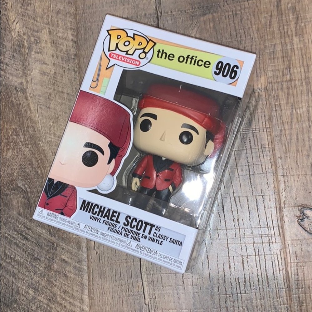 FUNKO POP—Michael Scott as Classy Santa The Office